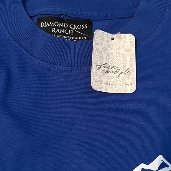 Free People x Diamond Cross Ranch Trailblazer Long Sleeve Blue T-Shirt Sz M NWT - Picture 13 of 13
